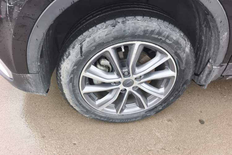 Used Geely Auto Emgrand X7 Sport 2021 Million Edition 1.8TD DCT Two-Wheel Drive Comfort Model
