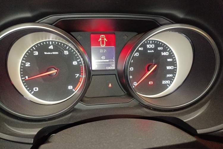 Used MG GS 2017 20T Automatic Luxury Edition Odometer Close Up