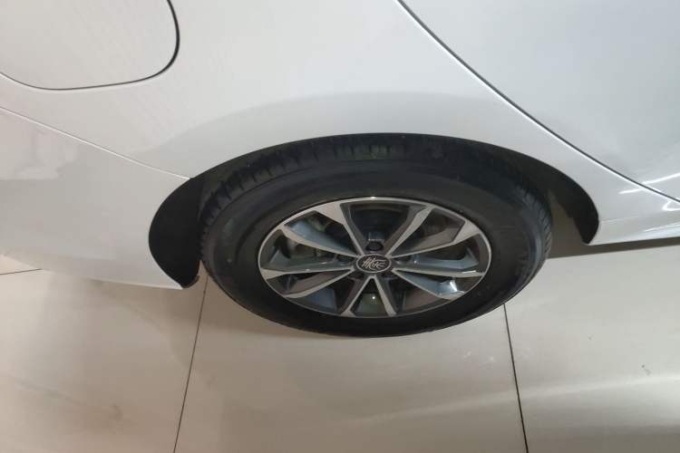 Used BYD Qin PLUS 2024 HONOR Edition DM-i 55KM Leading Model
