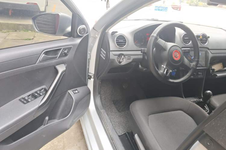 Used Volkswagen Jetta 2015 Value Edition 1.6L Manual Fashionable Style