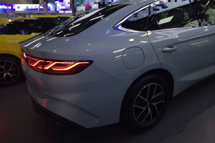 Used BYD Qin L 2025 DM-i Smart Drive 120KM Superior Model
