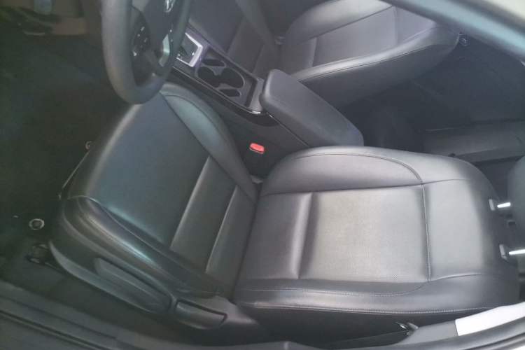 Used Hyundai Mistra 2014 1.8L Automatic Smart GLS Left Front Seat