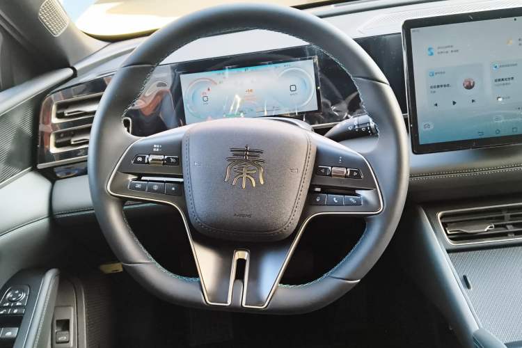 Used BYD Qin L 2024 DM-i 120KM Leading Model
