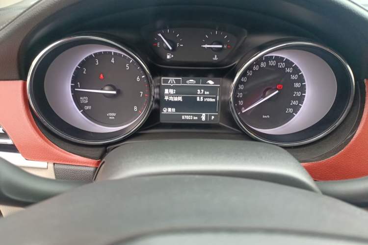 Used Buick Verano 2018 Sedan 15S Automatic Entry Model Odometer Close Up