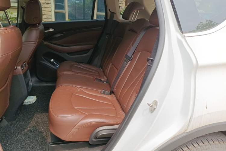 Used Buick Envision 2014 28T Four-Wheel Drive Elite Model Left Rear Seat