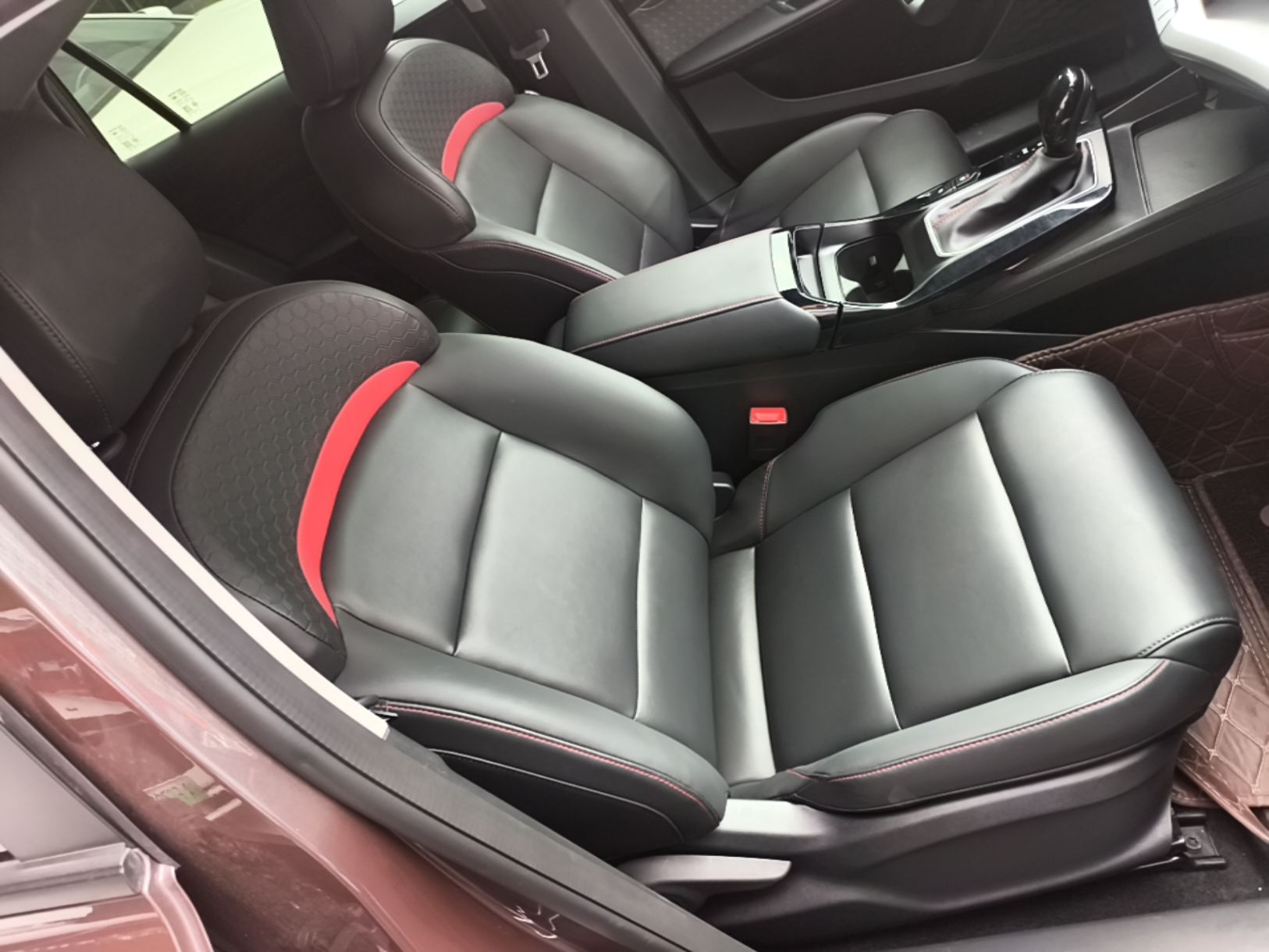 MG 5 2023 180 DVVT CVT Luxury Edition — снимка 19