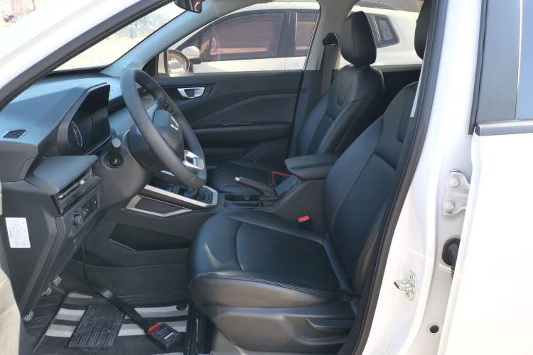 Used Wuling Alvez 2022 1.5L Manual Free-Style Model
