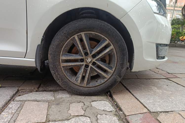 Used Skoda Rapid Spaceback 2016 Facelifted TSI230 DSG Smart Drive Version
