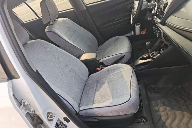 Used Toyota YARiS L Zhi Xuan 2016 Revised 1.5E CVT Charming Edition
