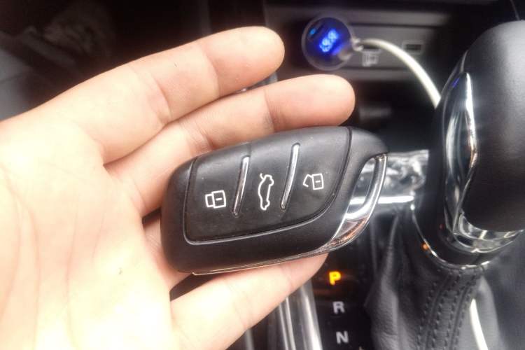 Used Roewe i5 2020 1.5L Automatic 4G Connect Luxury Flagship Edition