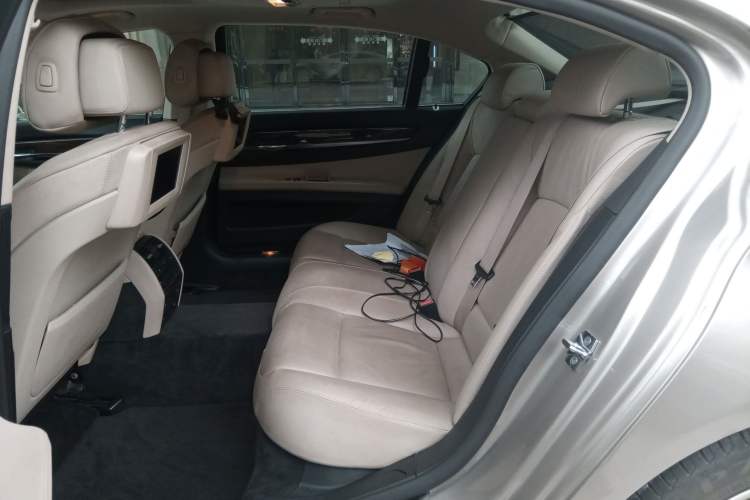 Used BMW 7 Series 2009 740Li Leading Model