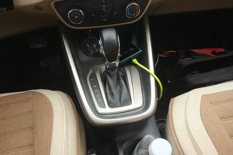 Used Ford Escort 2017 1.5L Automatic Comfort Model Gear Lever