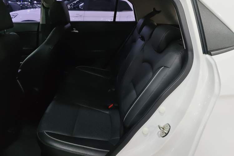 Used Hyundai ix25 2015 1.6L Automatic Two-Wheel Drive Smart GLS Trim