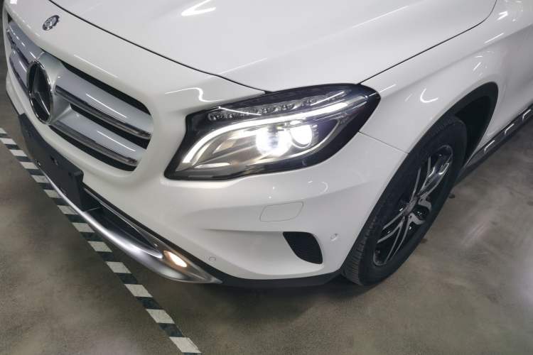 Used Mercedes-Benz GLA 2016 GLA 200 Fashion Model Left Front Headlight