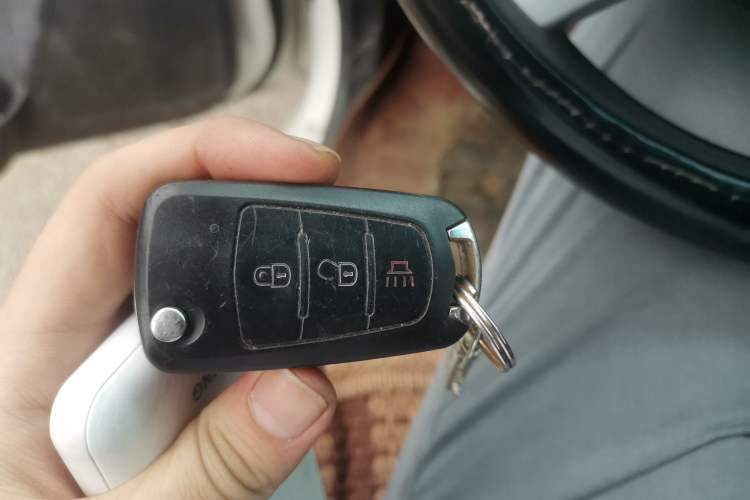 Used Great Wall Wingle 6 2017 2.4L Gasoline Two-Wheel Drive Elite Version 4G69