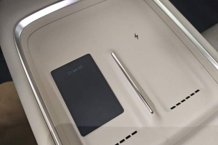 Used XPeng P7+ 2024 Long-Range Max Interior 1