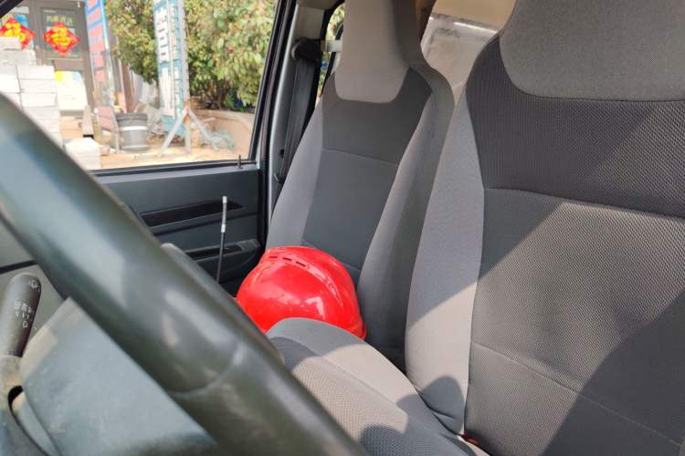 Used Dongfeng Xiaokang K05S 2016 1.2L Practical Version DK12-10
