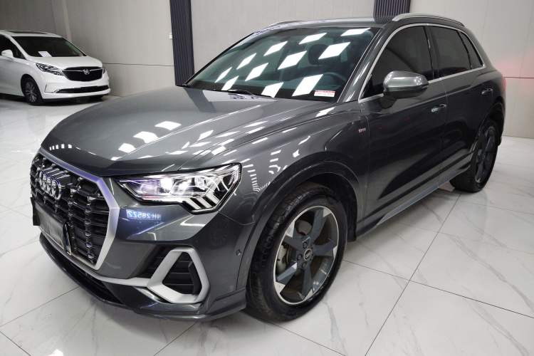 Used Audi Q3 2023 35 TFSI Fashion Dynamic Model (1.4T)