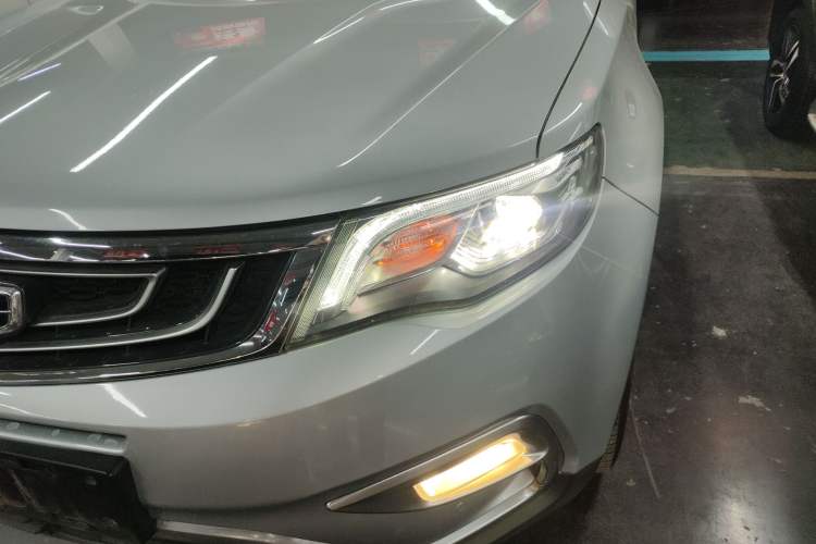 Used Geely Auto Emgrand X7 Sport 2016 1.8TD Automatic ZhiZun Version