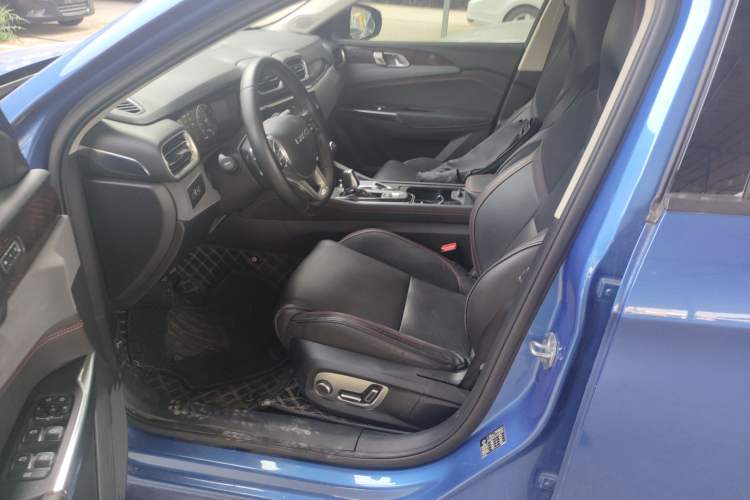 Used Lynk & Co 02 2018 1.5T DCT Two-Wheel Drive Pro Version China V Emission Standard