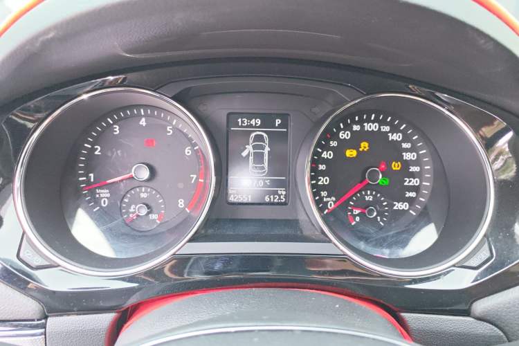 Used Volkswagen Sagitar 2018 280TSI DSG Ignite Edition Instrument Cluster