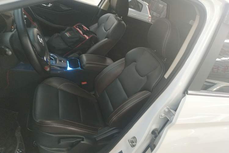 Used Dongfeng Fengon S560 2018 1.8L CVT Comfort Model 7 Seats
