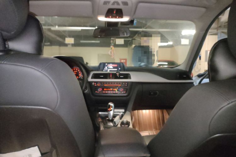 Used BMW 3 Series 2014 320Li Fashion Model
