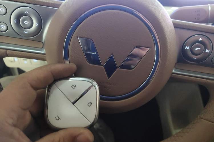 Used Wuling Bingo 2025 410 km Lingxi Deluxe Edition