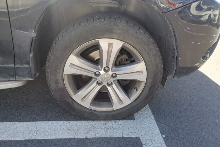 Used Toyota Highlander 2011 2.7L Two-Wheel Drive 5-Seater Sport Edition
