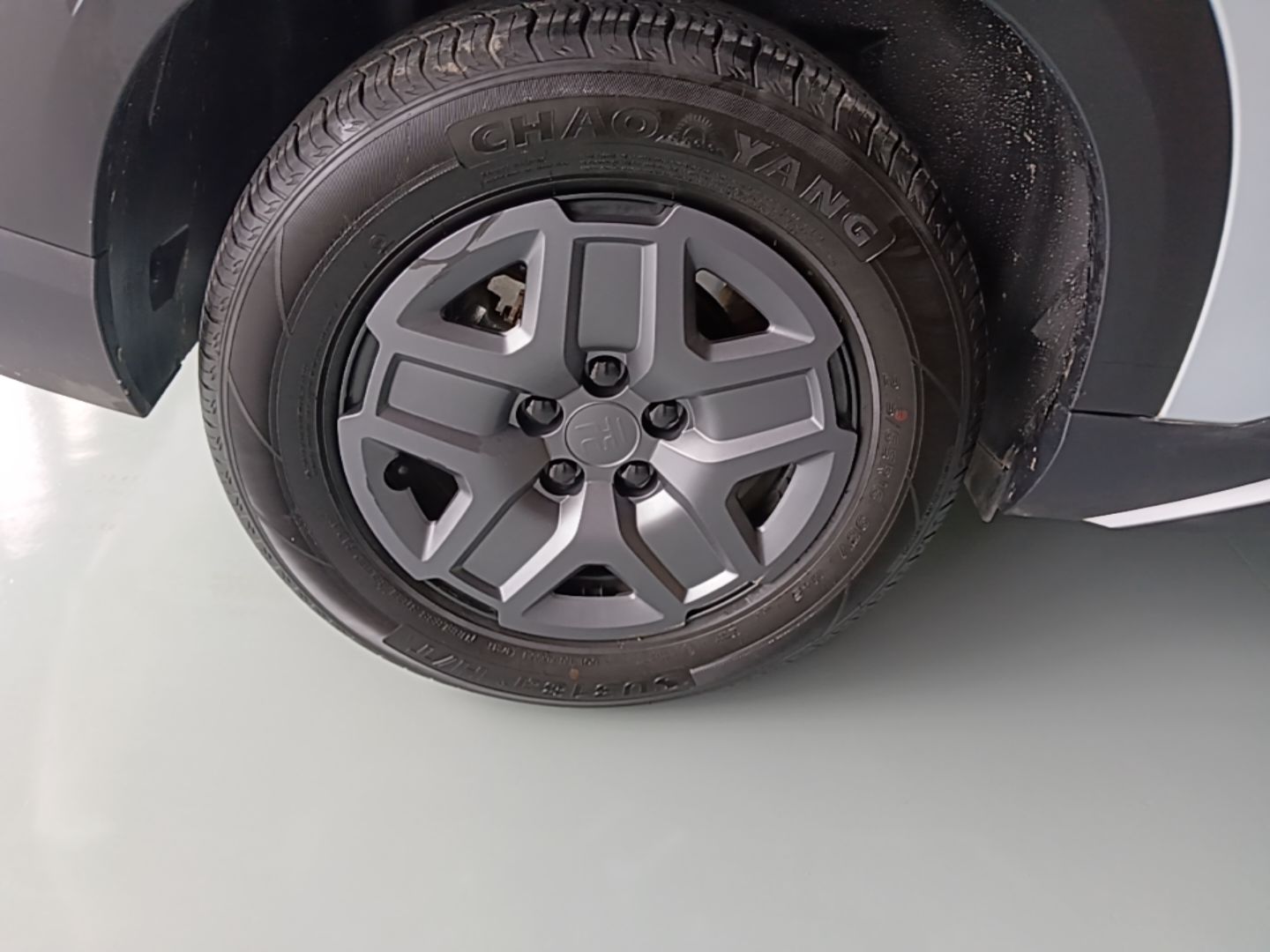 BYD Yuan UP 2024 401 km Active Version — снимка 11