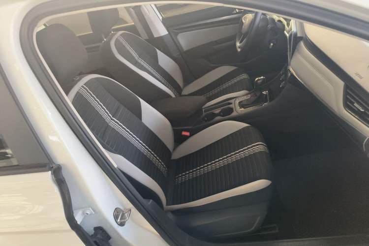 Used Volkswagen Bora 2024 200TSI DSG Comfort Edition
