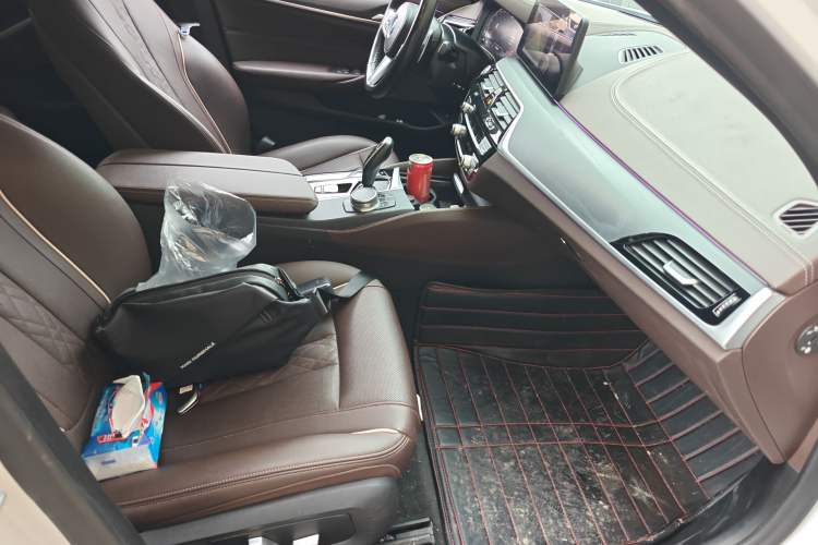 Used BMW 5 Series 2022 Restyled 530Li Leading Edition M Sport Package