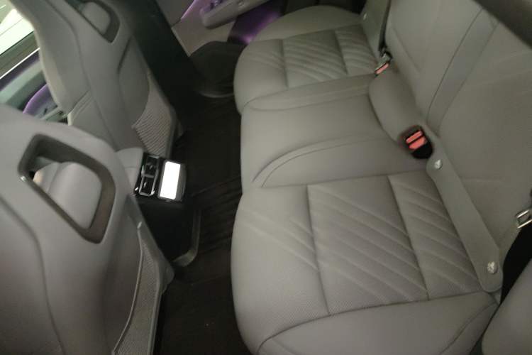 Used Zeekr 001 2025 WE Edition 95 kWh All-Wheel Drive
