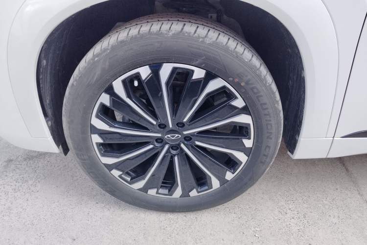 Used Chery Tiggo 9 2023 2.0T Dual-Clutch Two-Wheel Drive Luxury Edition 7 Seats