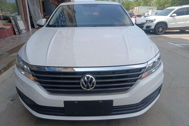 Used Volkswagen Lavida 2019 1.5L Automatic Fashion Edition China VI
