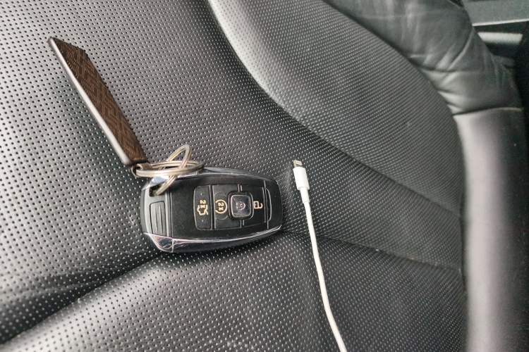 Used Lincoln MKC 2017 2.0T Four-Wheel Drive Zunya Edition