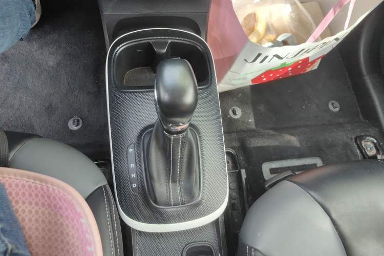 Used Roewe Clever 2022 311km QiQi BoBo Edition
