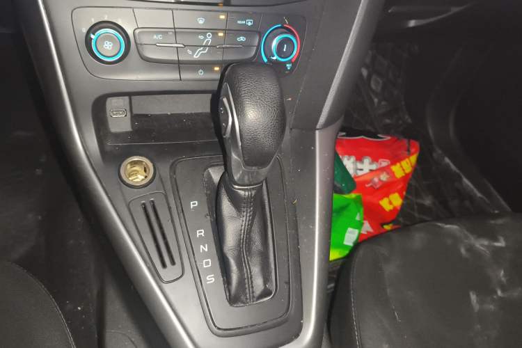 Used Ford Focus 2015 Hatchback 1.6L Automatic Comfort Model