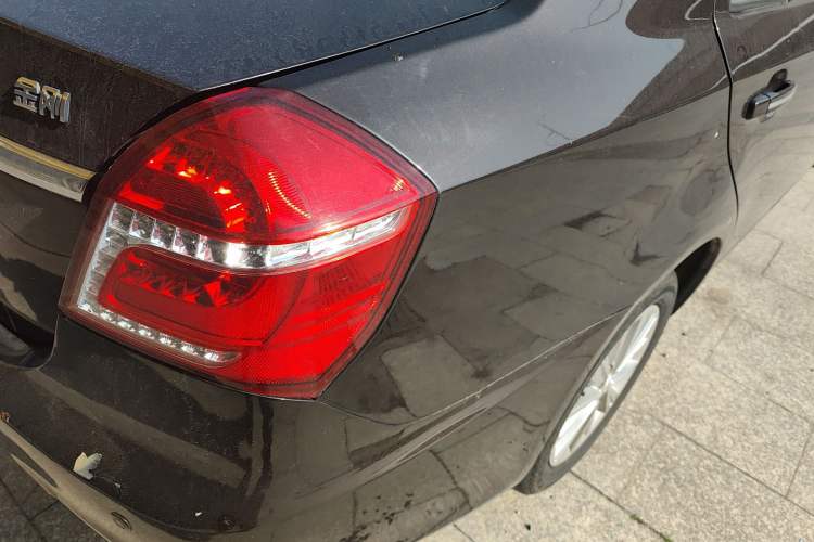 Used Geely Auto Diamond 2016 1.5L Manual Elite Edition
