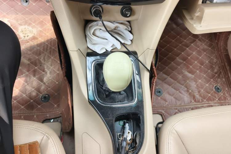 Used Baojun 730 2016 1.5L Manual Comfort Version 7 Seats China V Emission Standard
