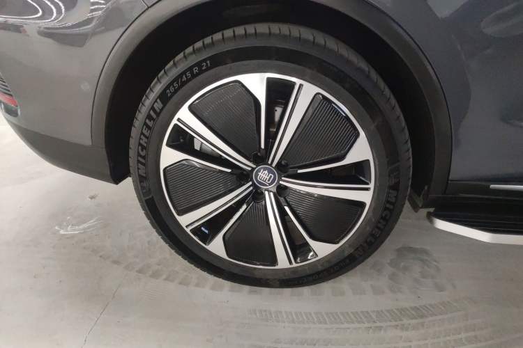 Used BYD Tang New Energy 2022 DM-p 215KM Four-Wheel Drive Flagship Model
