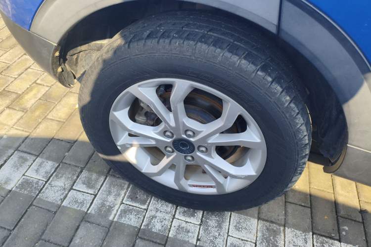 Used Haval H2s 2017 Red-Label 1.5T Dual-Clutch Elite Model
