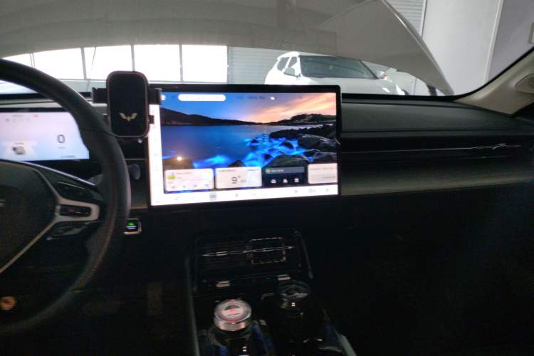 Used Wuling Xingguang 2024 Co-Creation Edition 510 Advanced Model