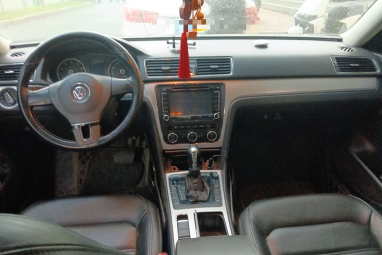 Used Volkswagen Passat 2013 1.8TSI DSG Prestige Edition Center Console