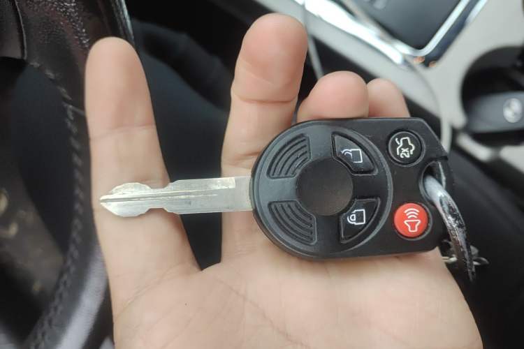 Used Ford Escape  Vehicle Key
