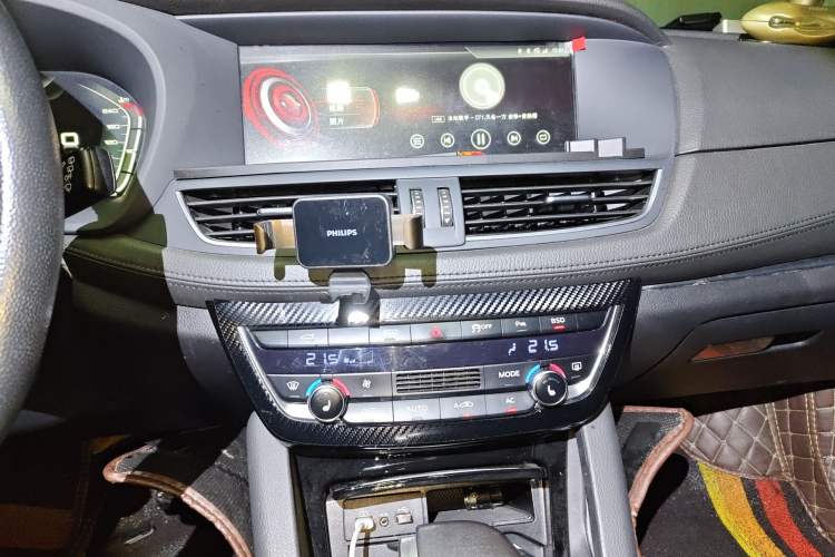 Used BORGWARD BX7 2018 28T Two-Wheel Drive Luxury Version 5 Seats China VI Emission Standard