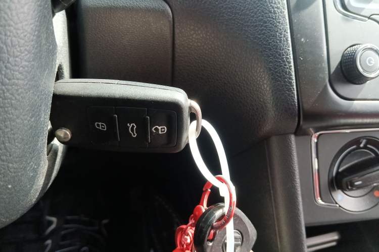 Used Volkswagen Polo 2018 1.5L Automatic Enjoyment Model Interior 1