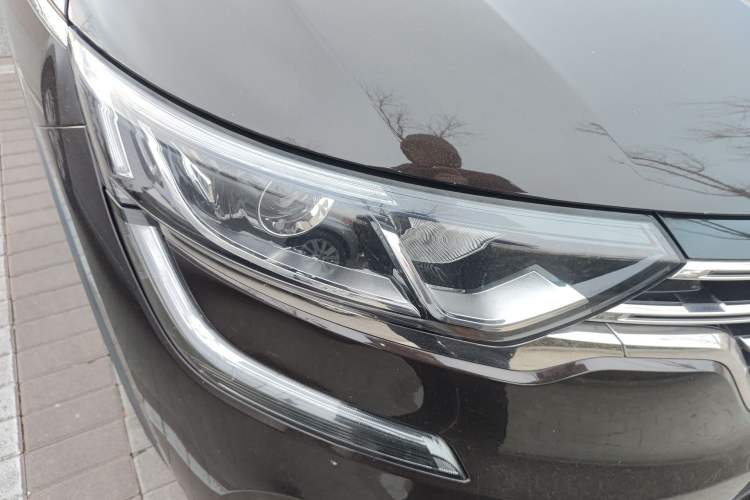 Used Renault Koleos 2017 2.5L Two-Wheel Drive Prestige Edition