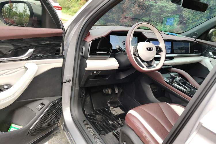 Used Geely Auto Monjaro L 2021 2.0TD DCT EVO Two-Wheel Drive Smart Luxury Version
