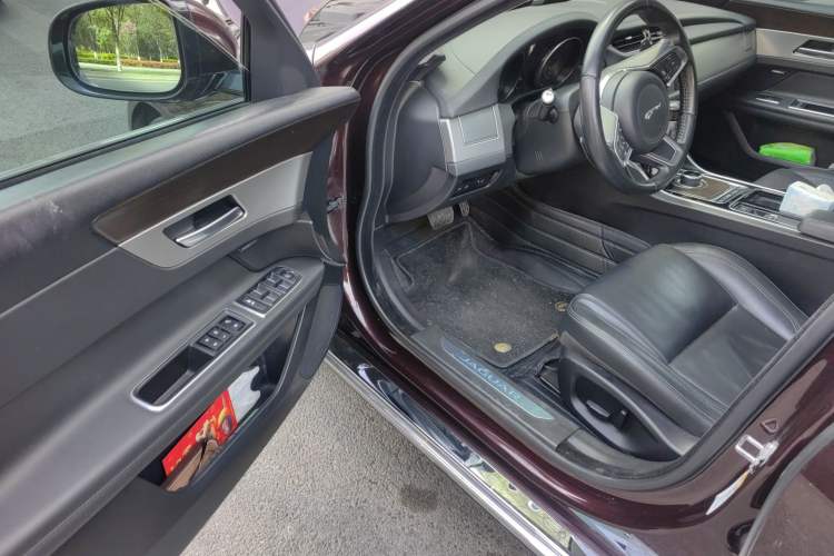 Used Jaguar XFL 2018 XFL 2.0T 200PS Elite Edition